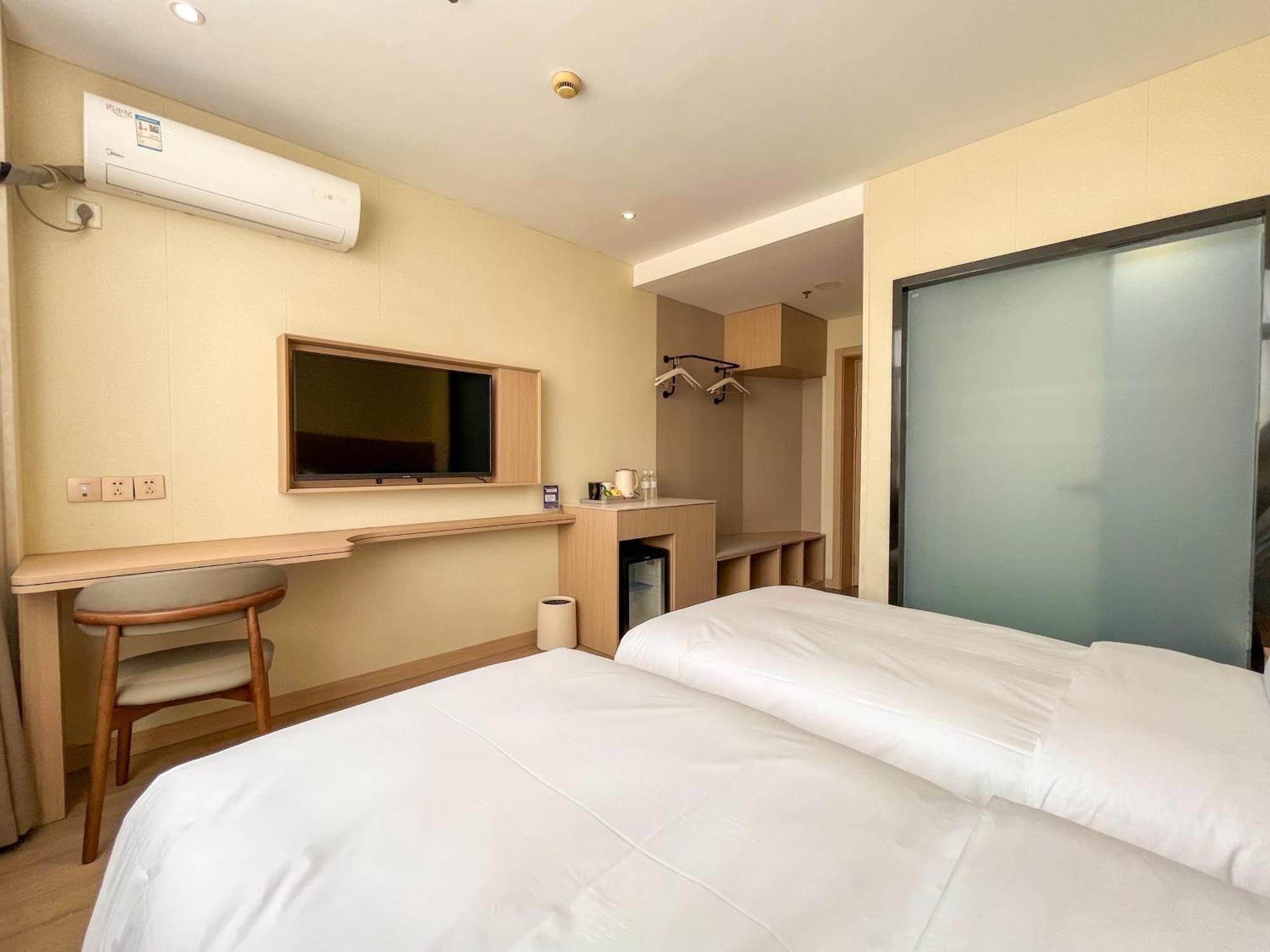 Shanghai Joyful Star Hotel-Free Shuttle Bus To Pudong Airport And Disneyland Exterior photo