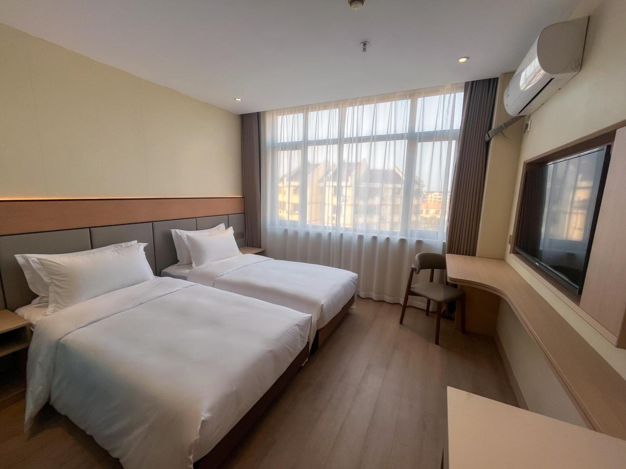 Shanghai Joyful Star Hotel-Free Shuttle Bus To Pudong Airport And Disneyland Exterior photo