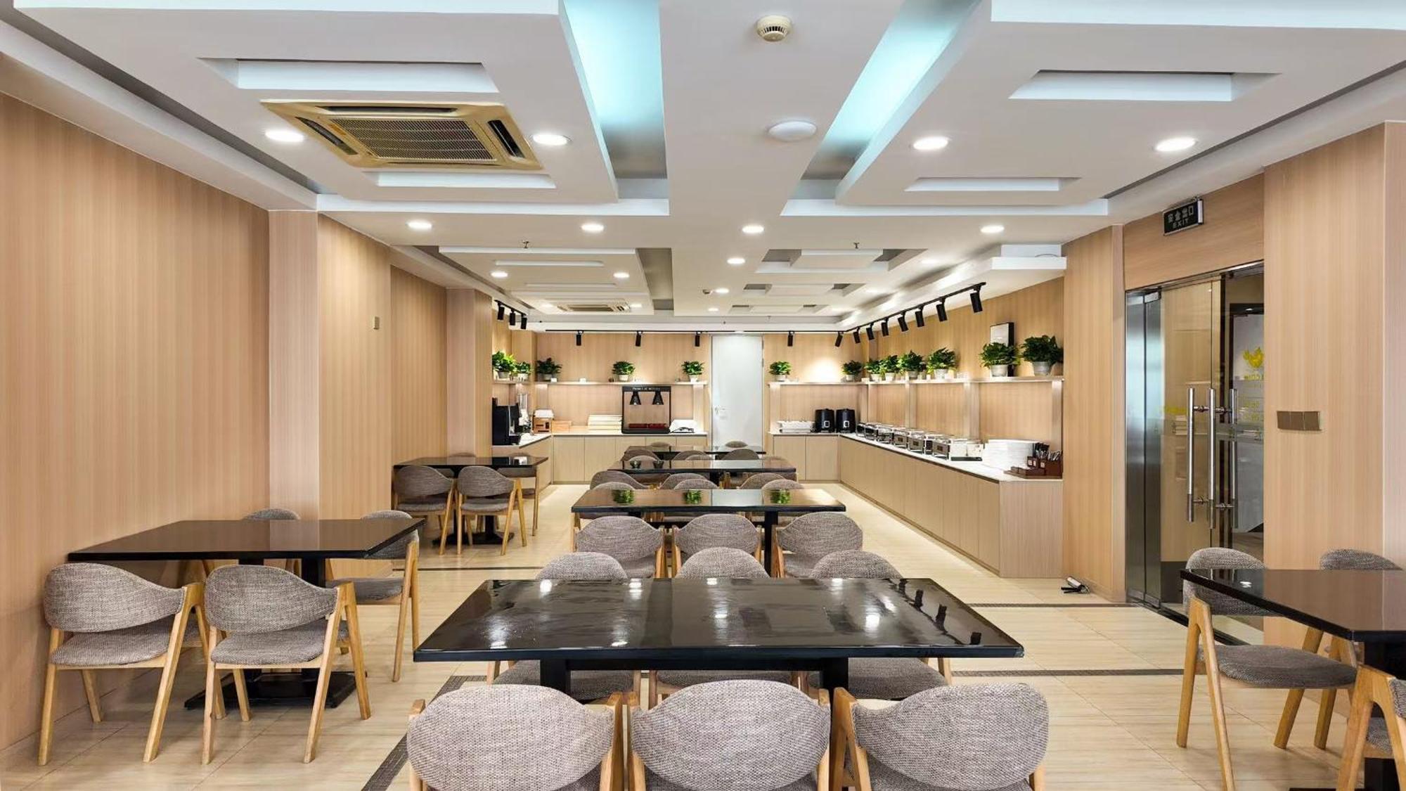 Shanghai Joyful Star Hotel-Free Shuttle Bus To Pudong Airport And Disneyland Exterior photo