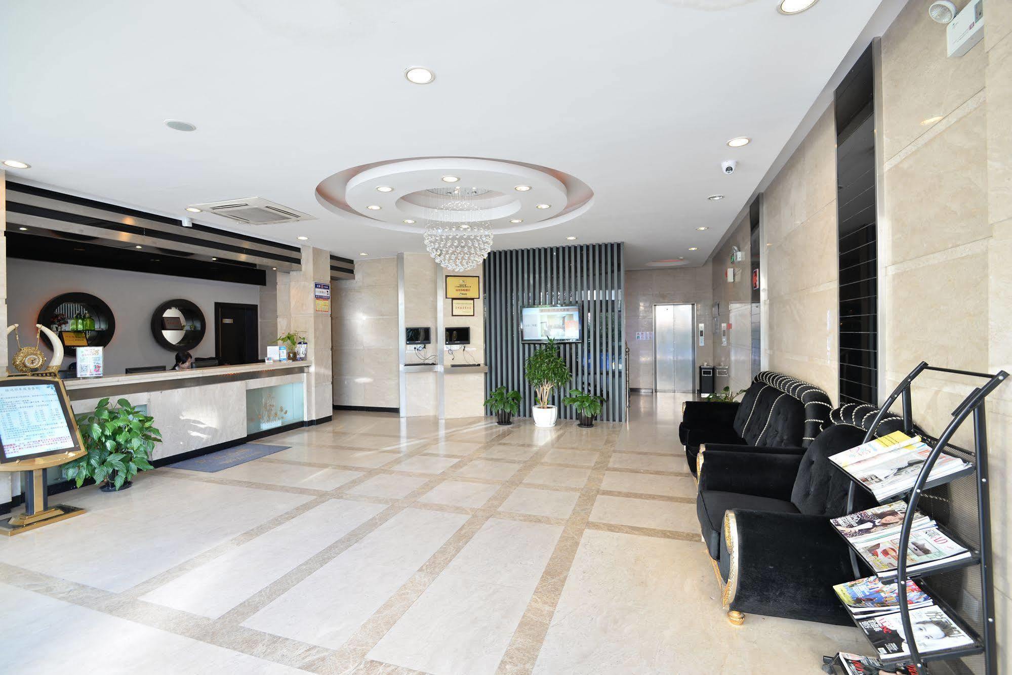 Shanghai Joyful Star Hotel-Free Shuttle Bus To Pudong Airport And Disneyland Exterior photo